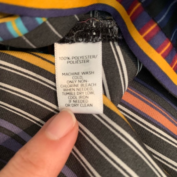 LOFT sleeveless blouse. Size S. - Picture 7 of 9